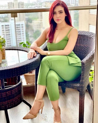 Call Girls In Delhi Top Class Girls IN Safdarjung Enclave