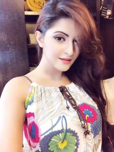 Call Girl In Vinod Nagar ❤彡//8743068587// 彡❤Top Female E