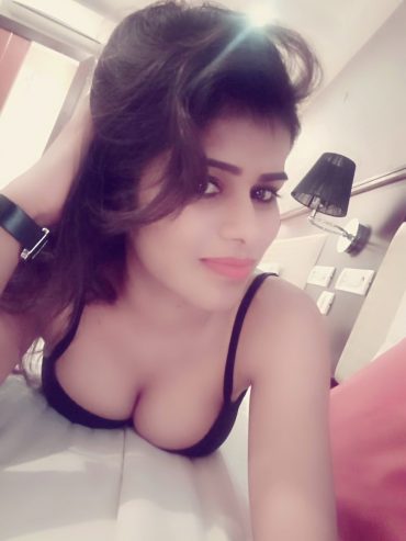 Call me 8102747828 High profile independent college girl