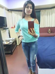 Call Girls In Lajpat Nagar 9990611130 Escort ServiCe In Delhi NCR