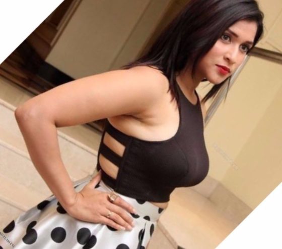 CALL GIRLS IN NOIDA 9818099198 FREE ADS 24/7 HOURS OPEN BOOKING TODAY CALL